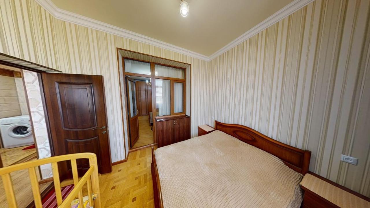 Yerevan City Center Apartment 외부 사진